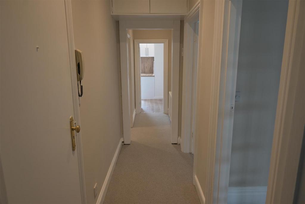 Spacious Entrance Hall