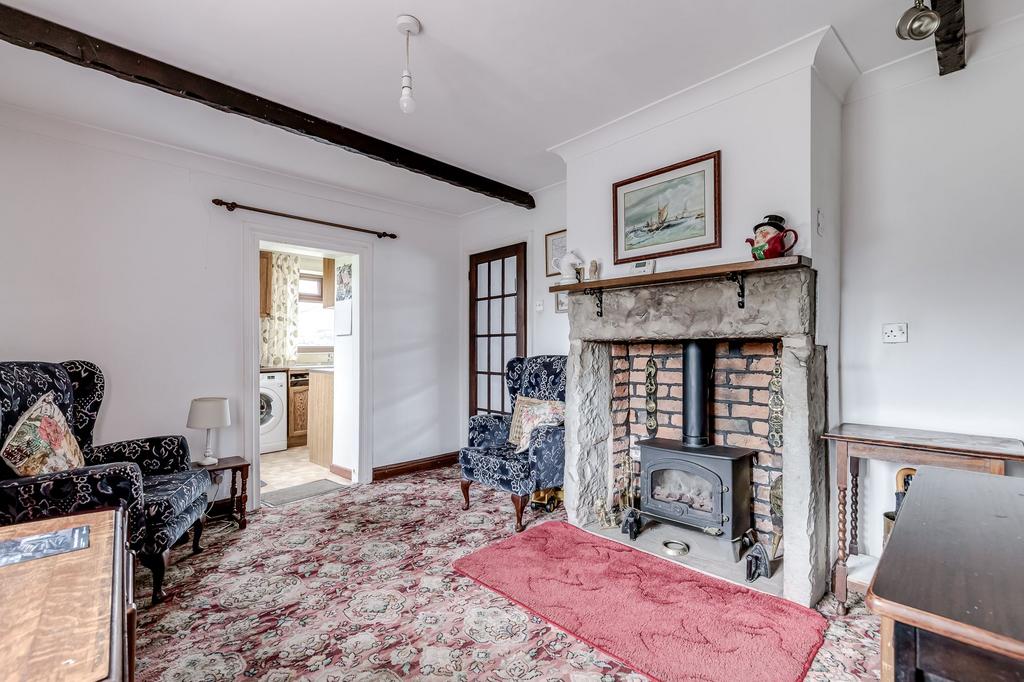Sitting/Dining Room