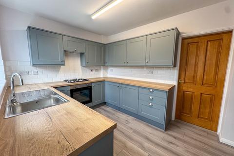 4 bedroom detached house for sale, High Road, Worksop S81