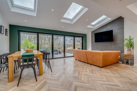 undefined, Oliver Hill, Horsforth
