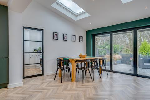 undefined, Oliver Hill, Horsforth