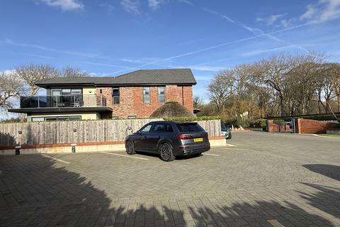 2 bedroom penthouse to rent, Woodhey, Southport Old Road, Liverpool, Merseyside, L37