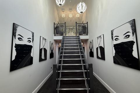 2 bedroom penthouse to rent, Woodhey, Southport Old Road, Liverpool, Merseyside, L37