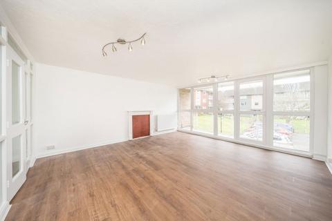 undefined, Basinghall Gardens, Sutton SM2