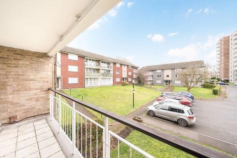 undefined, Basinghall Gardens, Sutton SM2