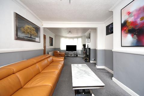 undefined, Somerset Avenue, Luton