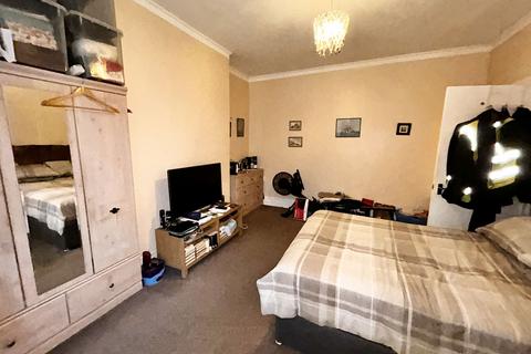 undefined, Eastbourne Avenue, Gateshead, Tyne and Wear, NE8 4NL