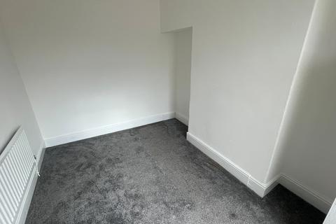 2 bedroom terraced house to rent, Cheltenham Avenue, Thornaby TS17