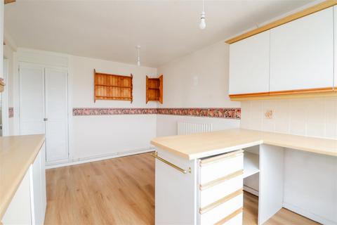 2 bedroom maisonette for sale, South Holmes Road, Horsham