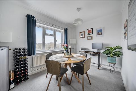 2 bedroom apartment for sale, Portsmouth Road, Surbiton