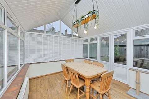 4 bedroom detached house for sale, Park Road, Dereham