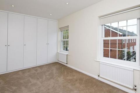 4 bedroom terraced house to rent, Tower Rise, Richmond TW9