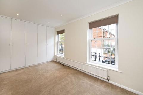 4 bedroom terraced house to rent, Tower Rise, Richmond TW9