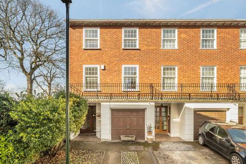 undefined, Tower Rise, Richmond TW9