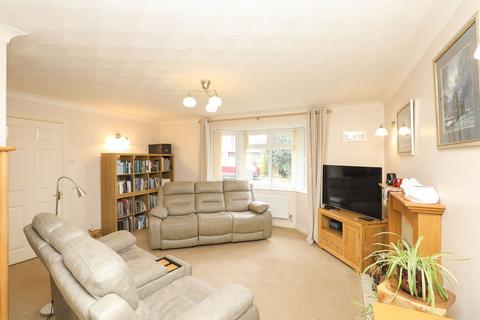 4 bedroom detached house for sale, Dymond Grove, Chesterfield S42