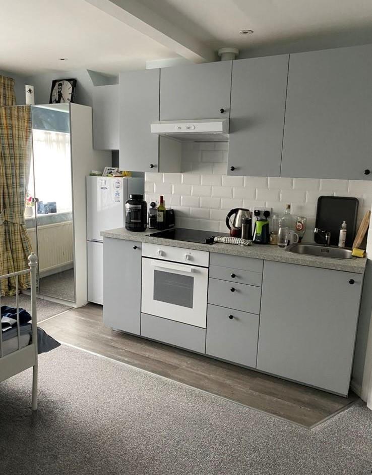 KITCHEN (4).jpg