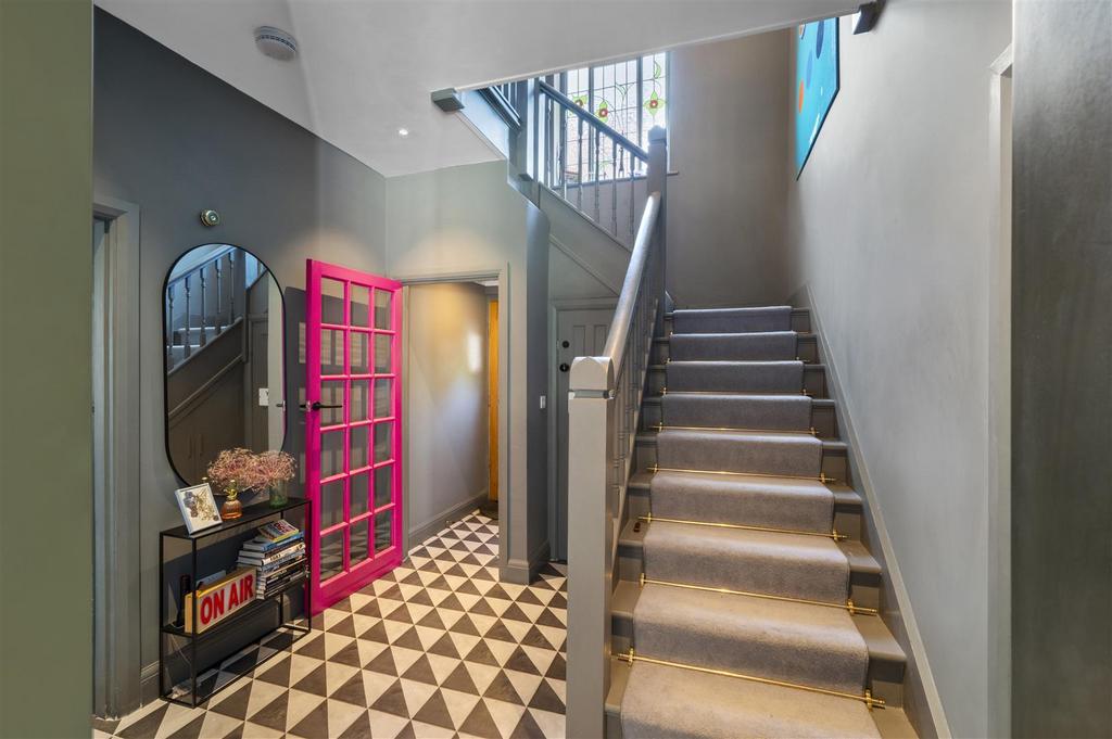 17 Burdett Avenue13.jpg