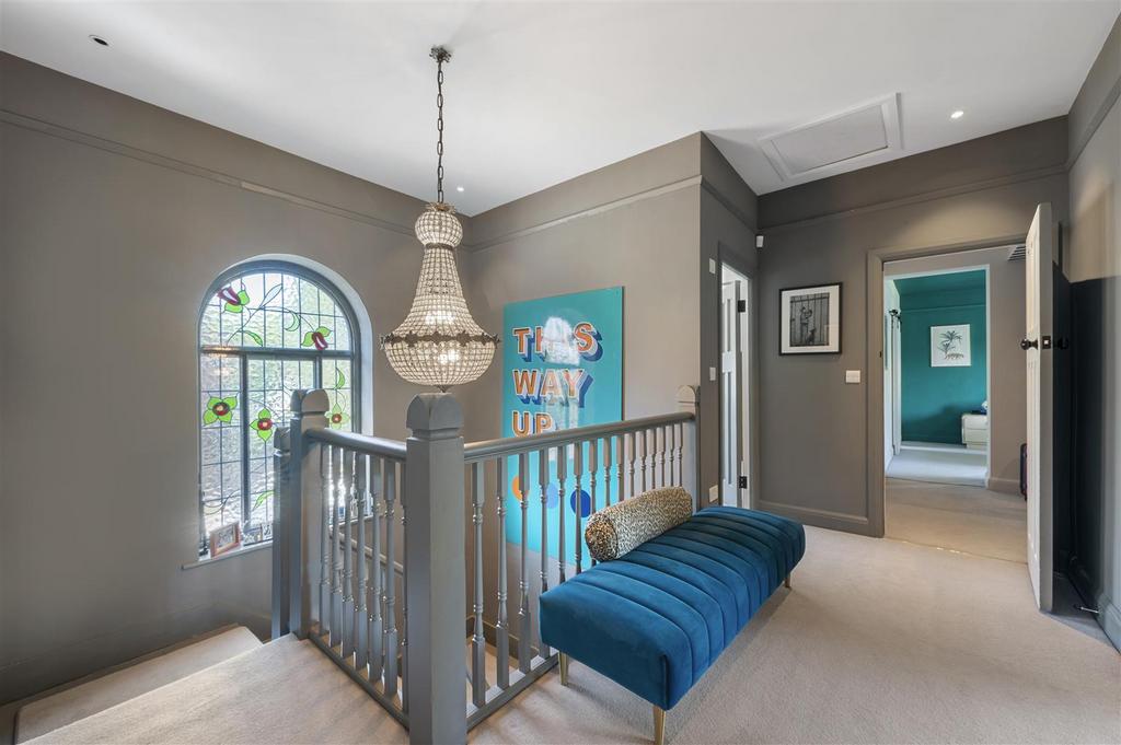 17 Burdett Avenue28.jpg