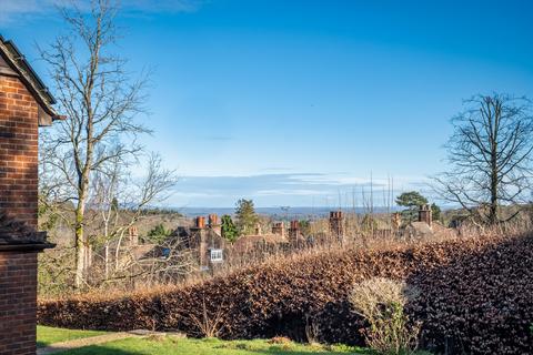 College Hill, Haslemere, Surrey GU27