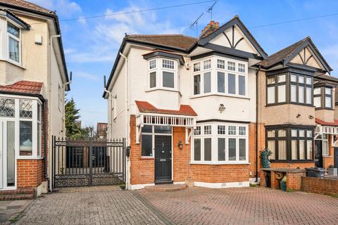 3 bedroom semi-detached house for sale, Broadmead Road, Woodford Green, IG8