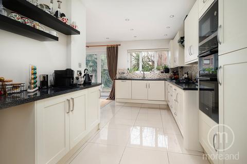 4 bedroom semi-detached house for sale, North End Road, Golders Green, NW11