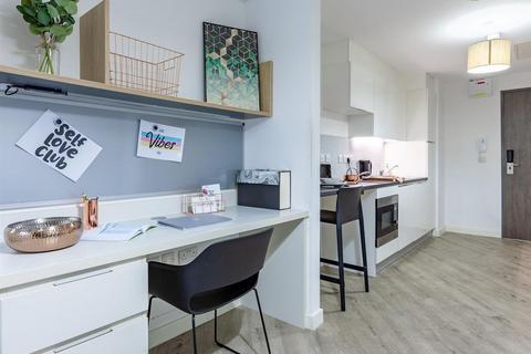 Studio to rent, Newport Road, Cardiff CF24
