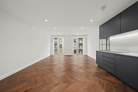 2 bedroom apartment to rent, Parkview Avenue, Brent Cross, NW2