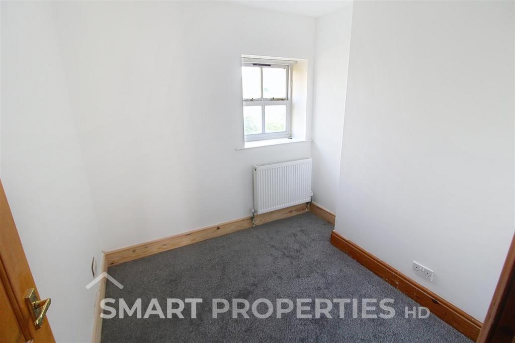 Flat-10-st-philips-court 00004.jpg