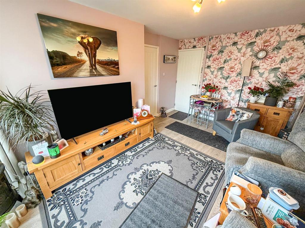Living/Dining Room