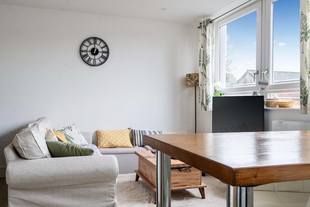 Kitchen/Reception