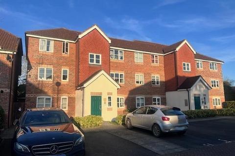 1 bedroom flat to rent, Whitehead Way,  Aylesbury,  HP21