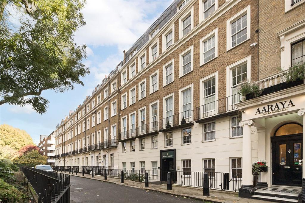 Apartment in London, City of Westminster - View 2