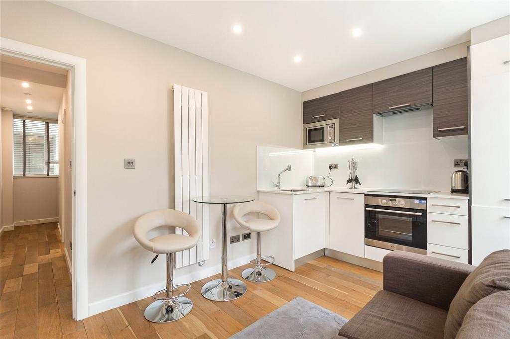 Apartment in London, City of Westminster - View 4