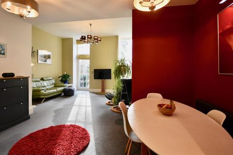 2 bedroom terraced house for sale, The Hamptons, Cotford St. Luke