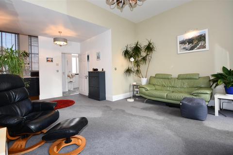 2 bedroom terraced house for sale, The Hamptons, Cotford St. Luke