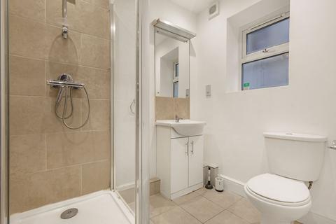 1 bedroom apartment to rent, Werter Road, Putney, SW15