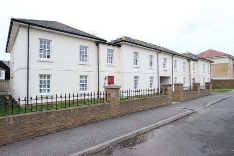 2 bedroom apartment to rent, Ardent Avenue, Walmer, CT14