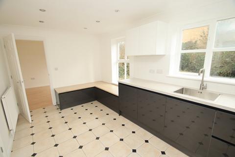4 bedroom detached house for sale, Holywell Close, Orpington, BR6