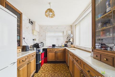3 bedroom semi-detached bungalow for sale, Friars Close, Oswestry