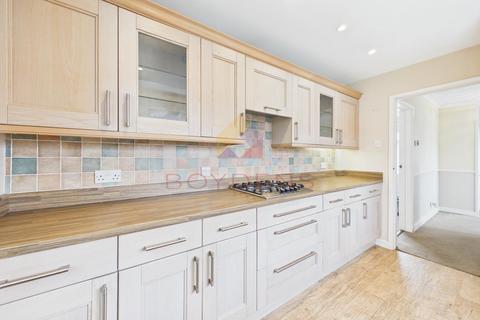 3 bedroom semi-detached house for sale, Hazelton Road, Colchester CO4