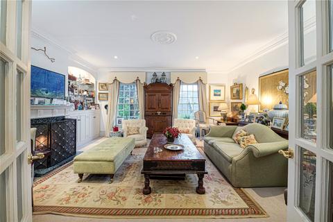4 bedroom house for sale, Beaufort Close, Lynden Gate, London, SW15