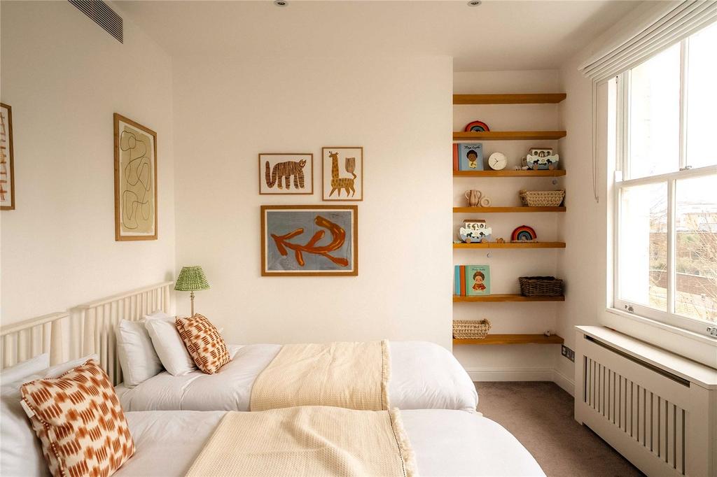 Twin Bedroom