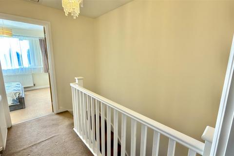 undefined, Collett, Tamworth