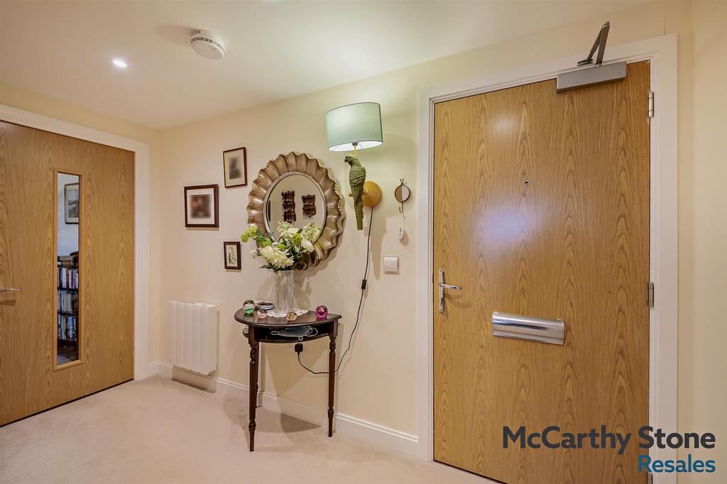 8679236-interior09-800.jpg