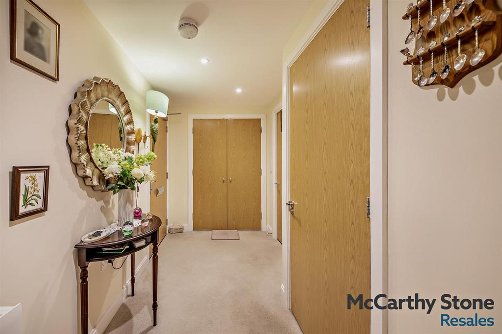 8679236-interior12-800.jpg