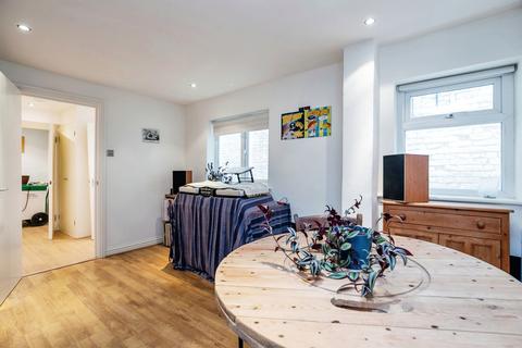 2 bedroom flat for sale, Warrior Square, St. Leonards-On-Sea