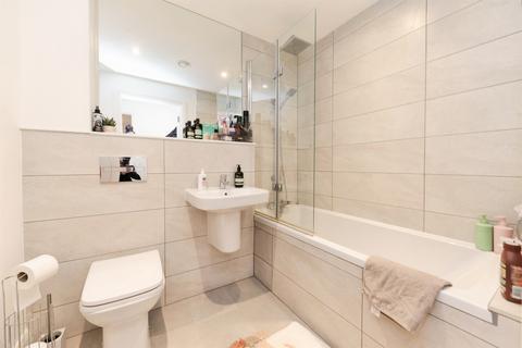 2 bedroom apartment for sale, Leys Avenue, Letchworth Garden City