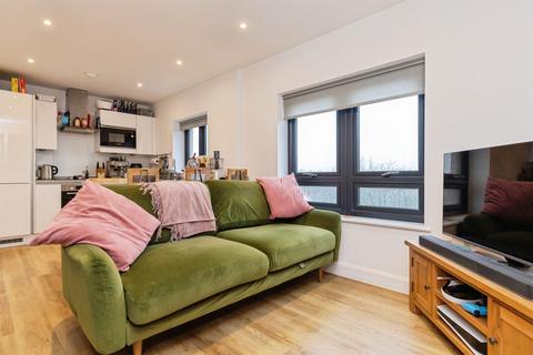 2 bedroom apartment for sale, Leys Avenue, Letchworth Garden City