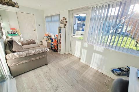 2 bedroom end of terrace house for sale, Verney Avenue, Sheldon, Birmingham