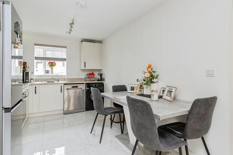 3 bedroom semi-detached house for sale, Eight Acre Drive, Paignton